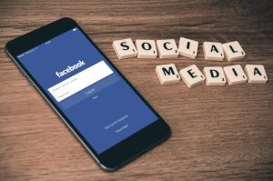 Why Worcester Car Accident Attorneys Want You To Stay Off Social Media