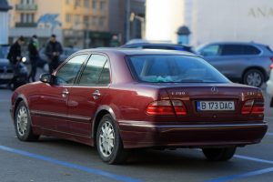 Worcester Auto Accident Lawyer | Can You Hold a Car Rental Company Liable?